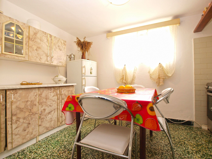 Others 4, Apartment 1582, Medulin