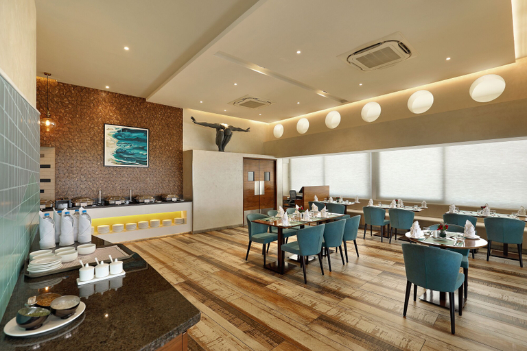 Food & Drinks 5, Effotel By Sayaji Vadodara, Vadodara