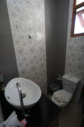 Bathroom 3, Phuoobfa Resort, Mae Rim