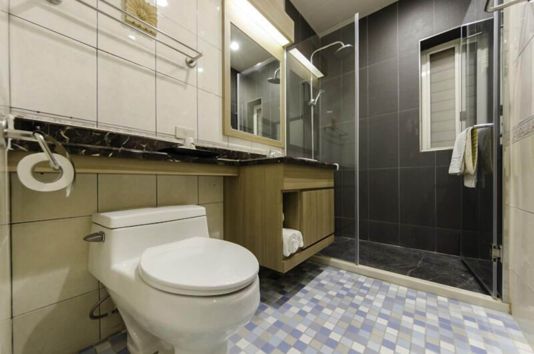 Bathroom 4, Kenting Haiye Guest House, Pingtung