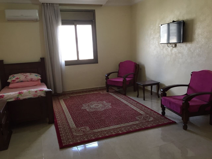 Bedroom 3, Ikhwa studio apartments -Female guests only-, Salt
