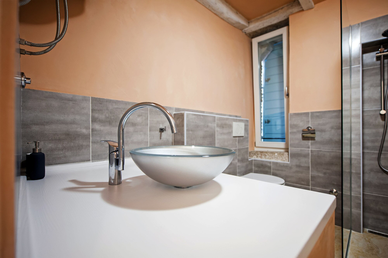 Bathroom 4, Apartments Casa Roccia Bianca, Rovinj