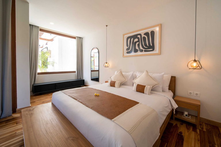 Room 4, 4BR Luxury Modern Contemporary Villa in Canggu, Badung