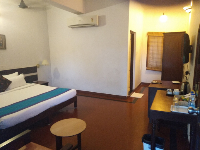 Bedroom 3, Green Meadows Resort, Chennai