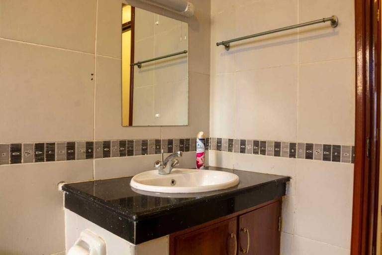 Bathroom 4, Royal Apartments, Nyali