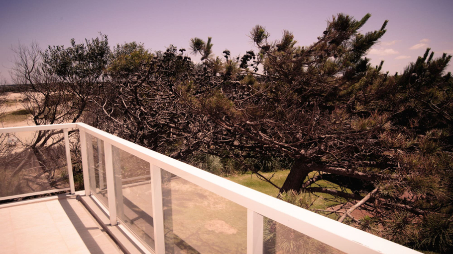 Others 5, Punto Playa, Villa Gesell