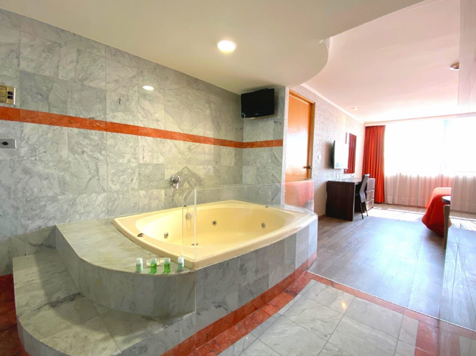 Bathroom 4, Hotel Benidorm Mexico City, Mexico City