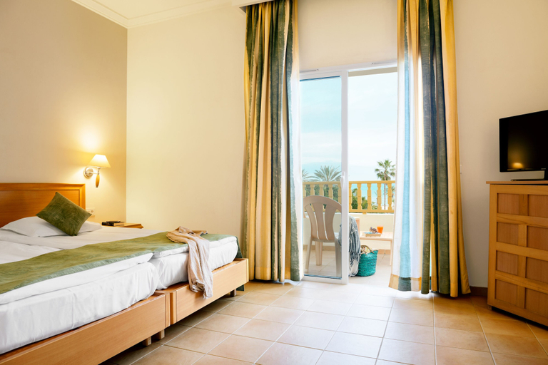 Bedroom 3, CALIMERA Delfino Beach Resort & Spa - All inclusive, Hammamet