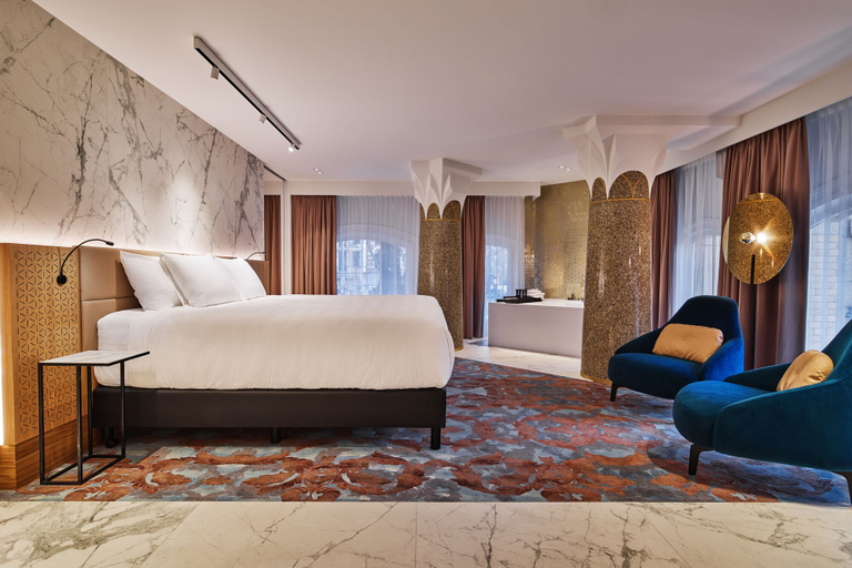 Bedroom 3, Clayton Hotel Amsterdam American, Amsterdam