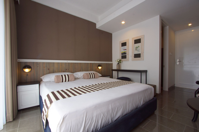 Bedroom 30