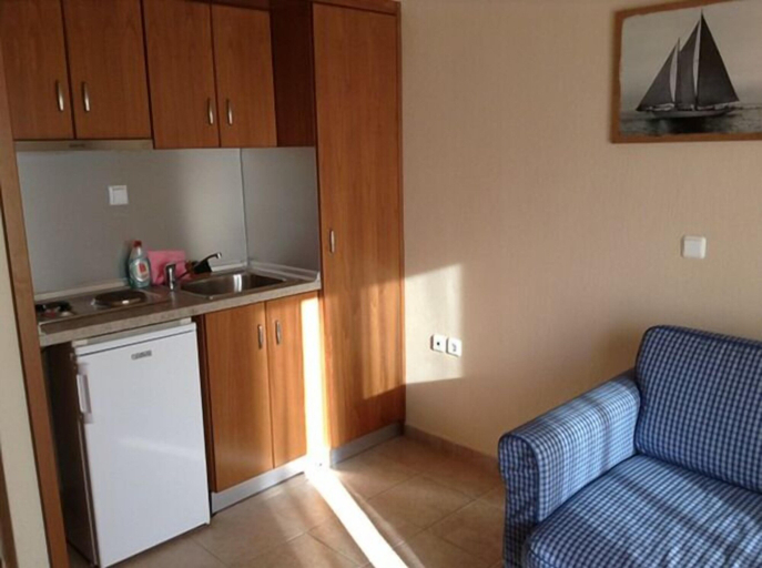 Others 5, Studios Giannakis, East Macedonia and Thrace