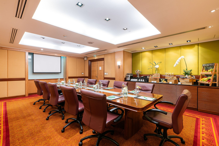 Business Facilities 17