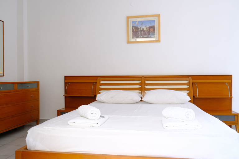 Bedroom 4, Dennis House, Central Greece