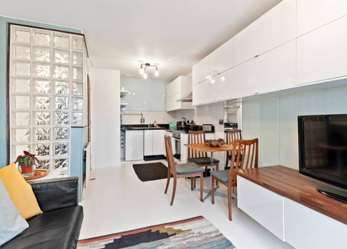 Others 4, Modern 2 Bedroom Apartment in Hoxton, London