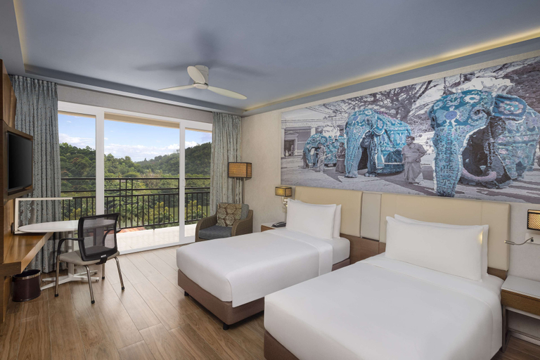 Bedroom 3, Radisson Hotel Kandy, K.F.G. & G. Korale