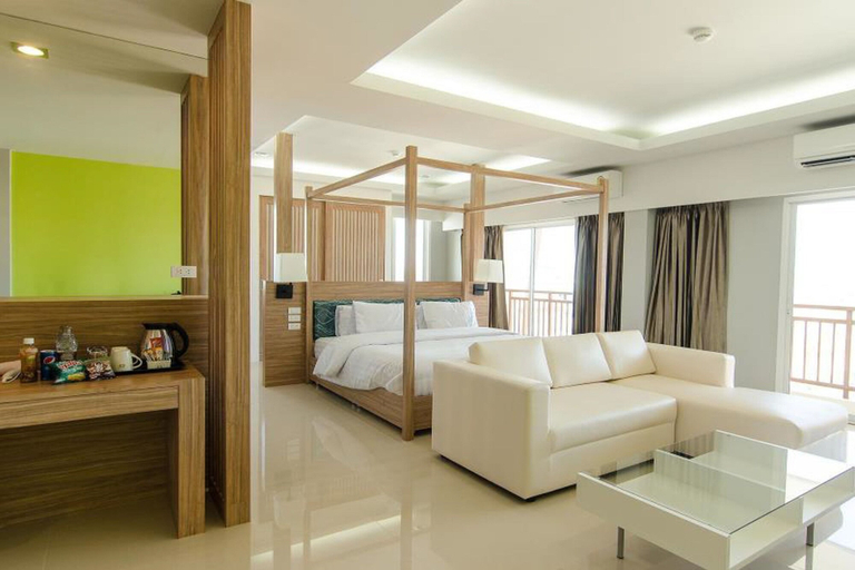 Bedroom 4, The Lake Hotel, Muang Khon Kaen