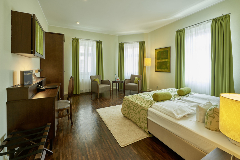 Bedroom 3, Hotel Elbresidenz an der Therme Bad Schandau, Sächsische Schweiz-Osterzgebirge