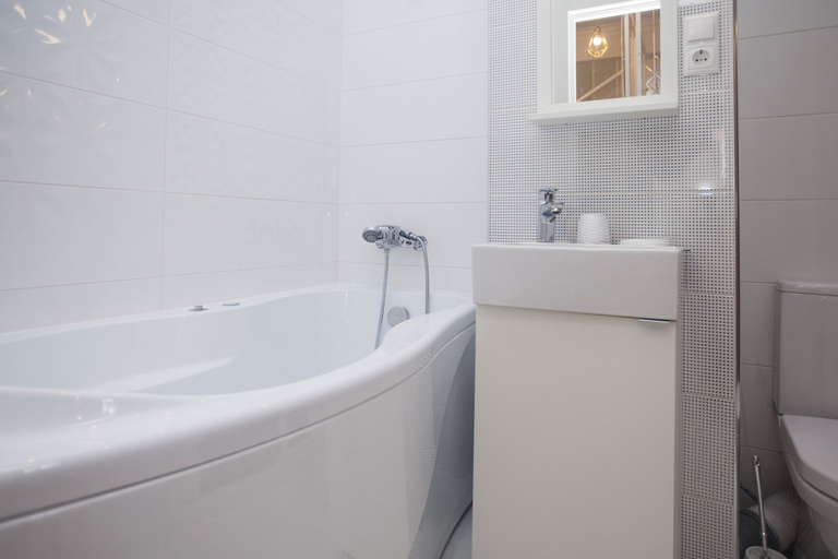 Bathroom 4, Kvart Apartment Dobryninskaya with sauna, Central