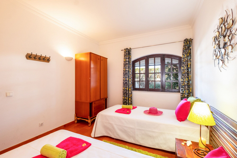 Room 2, Villa Atlas, Albufeira