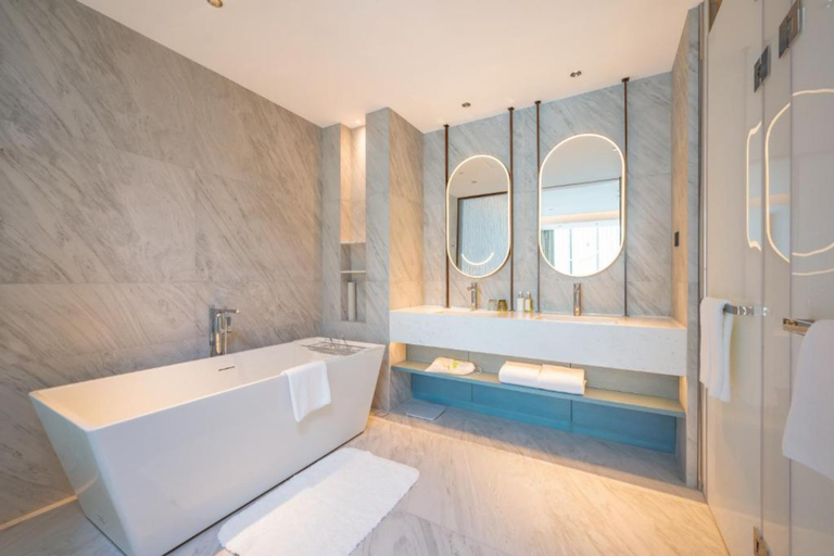 Bathroom 5, Holiday Inn CHANGCHUN ORIENTAL PLAZA by IHG, Changchun
