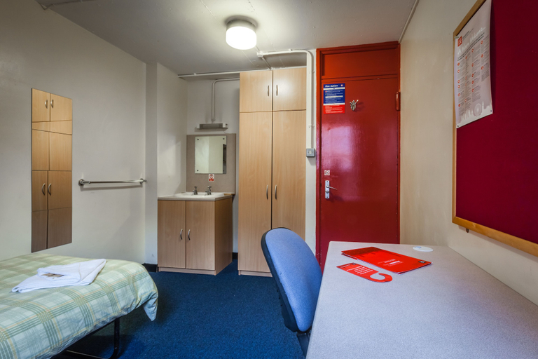 Bedroom 3, LSE Rosebery Hall - Campus Accommodation, London