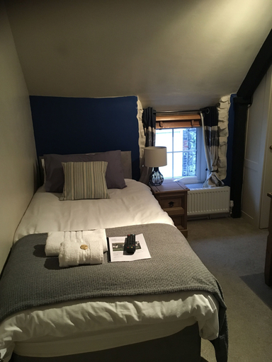 Bedroom 2, The Tanners Arms, Powys