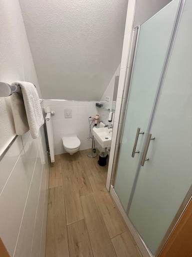 Bathroom 3, Hotel Residenz Stockstadt Main, Aschaffenburg