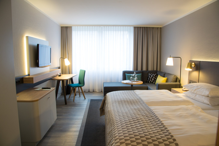 Bedroom 2, Holiday Inn DUSSELDORF - NEUSS by IHG, Rhein-Kreis Neuss