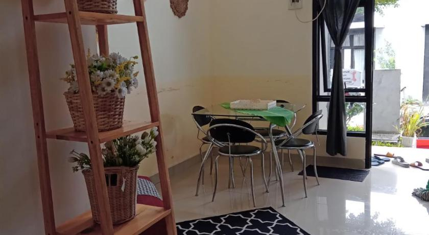 Others 5, Villa Seruni Bandungan, Semarang