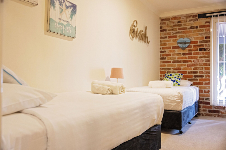 Bedroom 2, Albany Beachside Accommodation, Albany