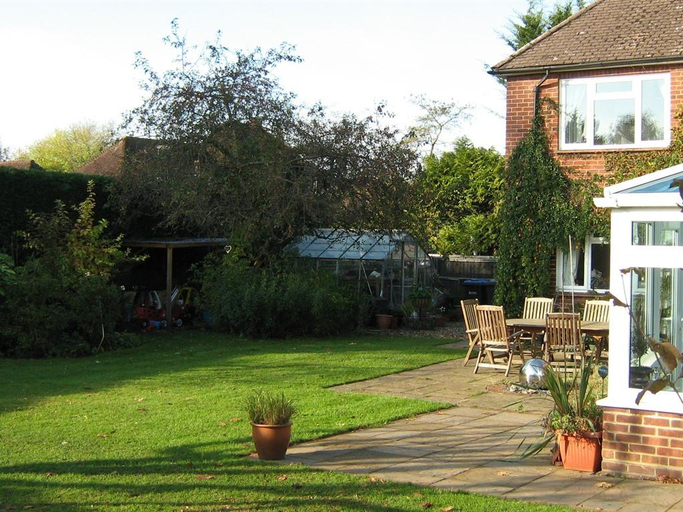 Others 2, Savannah Bed & Breakfast, Surrey