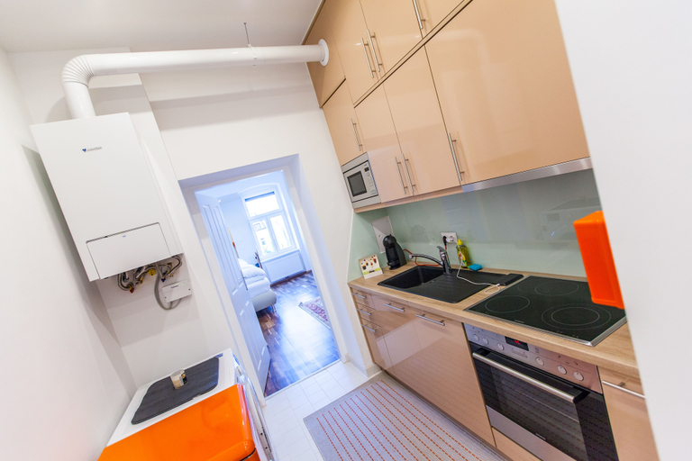 Others 4, City Apartment by Stadthalle, Wien
