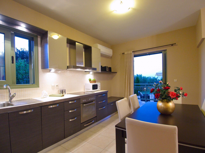 Others 5, Villa Nireaus in Sami, Ionian Islands