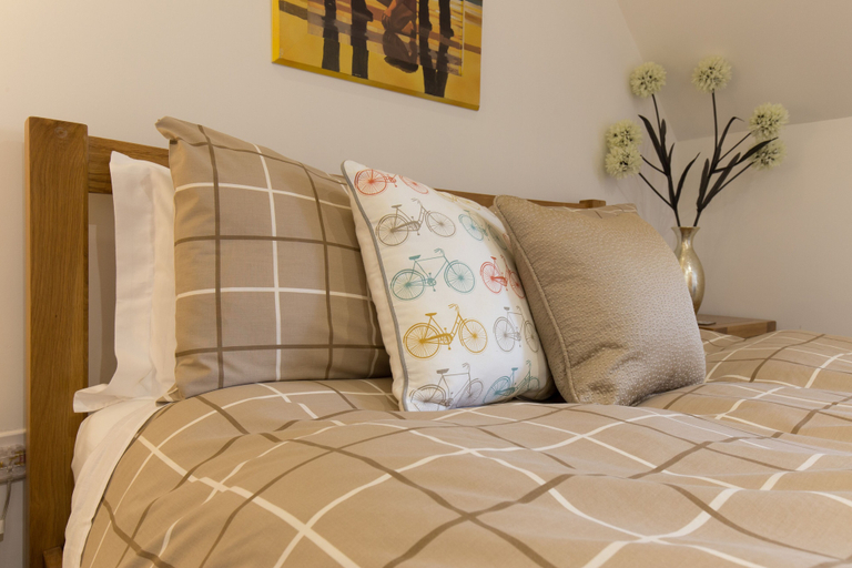 Bedroom 3, Hamble Retreat House and Luxury Studios, Hampshire