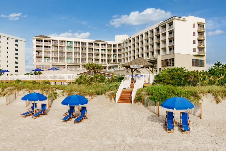 Exterior & Views 1, Holiday Inn Resort LUMINA ON WRIGHTSVILLE BEACH, New Hanover