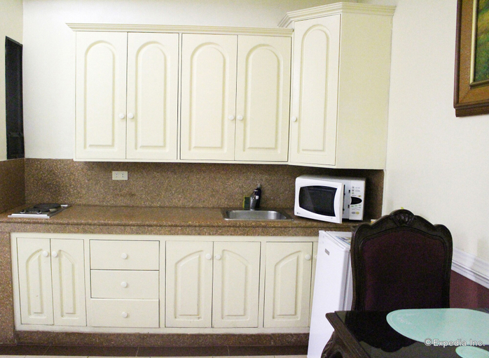Others 4, Kokomo's Suites Hotel, Mabalacat