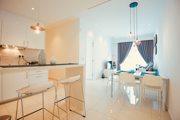 Dining Room 1