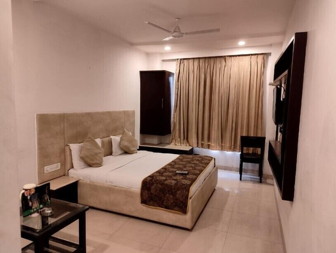 Others 4, Hotel Shree Palace, Bhopal