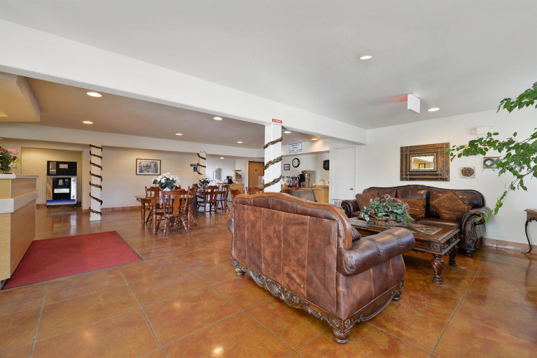 Public Area 2, Americas Best Value Inn & Suites Ada, Pontotoc