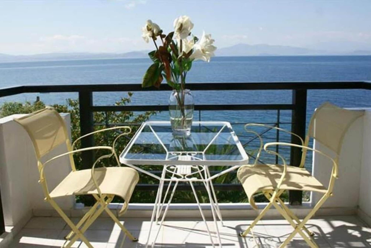 Others 5, Dennis House, Central Greece