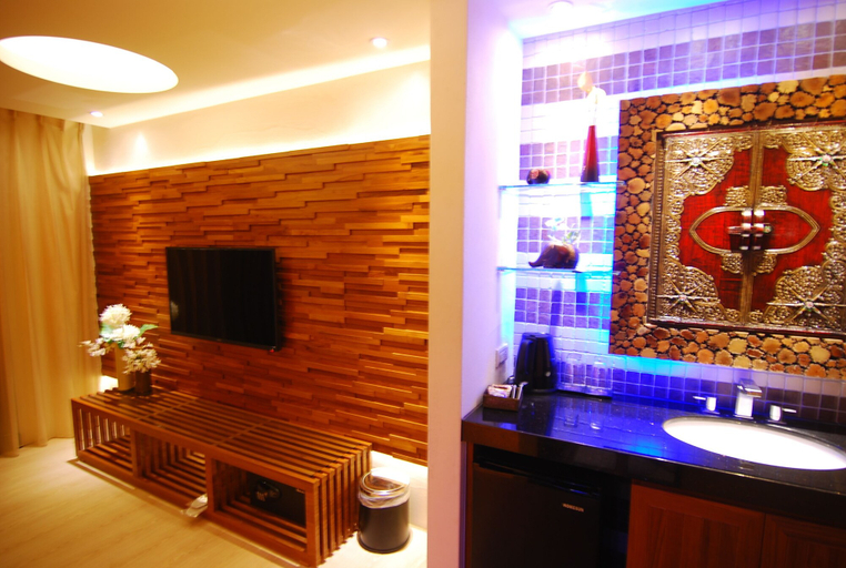 Bathroom 5, A&L Inn, Pingtung