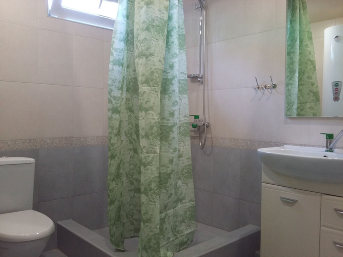 Bathroom 3, Guest House MishLen, Sochi gorsovet