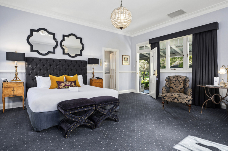 Bedroom 10