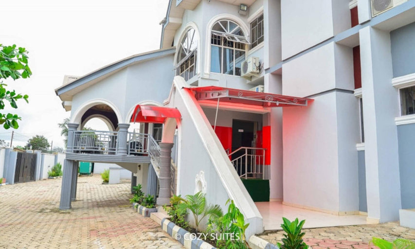 Exterior & Views 2, COZY SUITES, Akure North