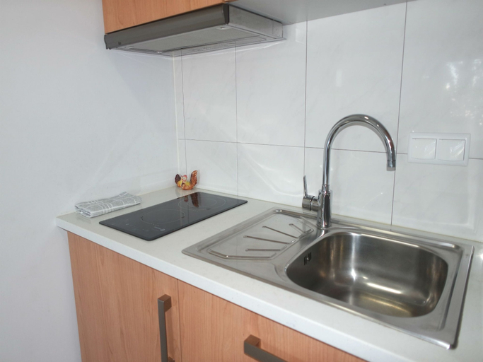Others 5, A01 - Avenue View Studio, Lagos