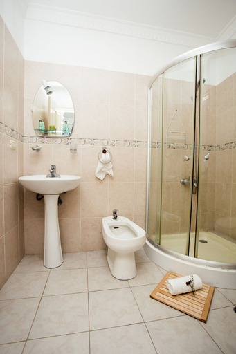 Bathroom 3, Hotel Portes 9, Distrito Nacional