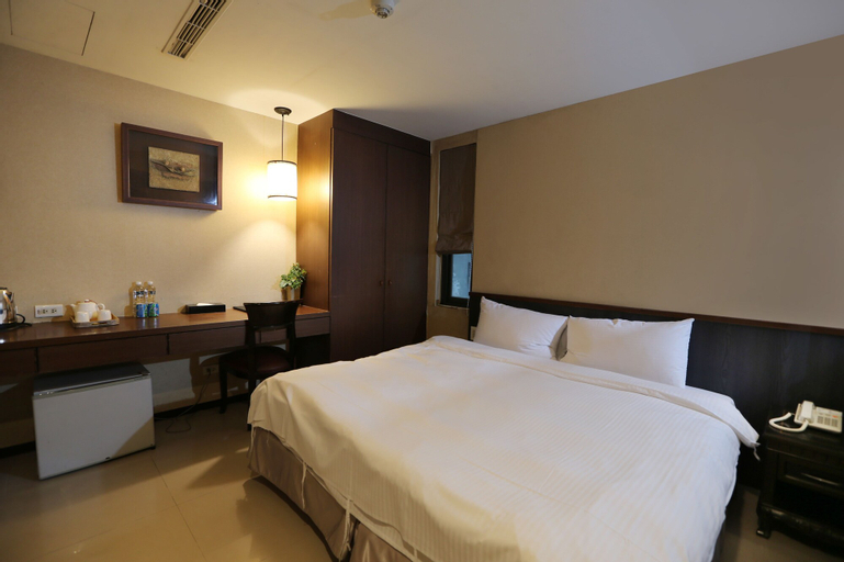 Bedroom 6