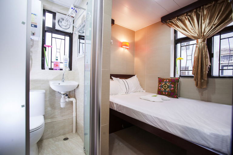 Bedroom 12
