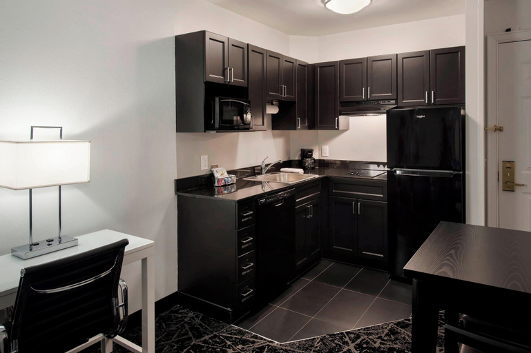 Dining Room 8