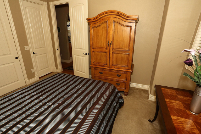 Bedroom 3, Eagle's Nest Condo Resort, Stone